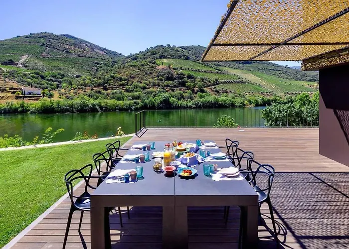 Quinta De Merouco - Do Rolapipas * Alijó